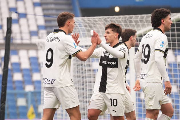 Parma s Mateo Pellegrino Casalanguida celebrates with Parma s Adrian Bernabe after scoring the 1-1 goal for his team during the Serie A soccer match between Sassuolo and Parma at the Mapei Stadium CittÃ del Tricolore in Reggio Emilia, north Italy - Saturday, January 3, 2026 - - Soccer -  Copyright: xMassimoxPaolone LaPressex