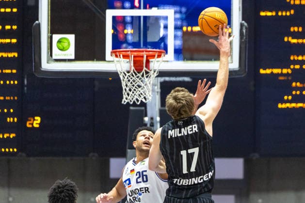 Lukas Milner Tigers Tuebingen, 17 Marvin Ogunsipe HAKRO Merlins Crailsheim, 26 GER, HAKRO Merlins Crailsheim vs Tigers Tuebingen, Basketball, BARMER 2 Bundesliga Bundesliga, Pro A, Season 2025 2026, 16 Matchday, 03 01 2026 GER, HAKRO Merlins Crailsheim vs Tigers Tuebingen, Basketball, BARMER 2 Bundesliga Bundesliga, Pro A, Season 2025 2026, 16 Matchday, 03 01 2026 Ilshofen Copyright: xEibner-Pressefoto ArdanxFuessmanx EP_AFN