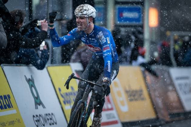 Belgian Niels Vandeputte celebrates as he crosses the finish line to win the men elite race at the cyclocross cycling event in Gullegem on Saturday 03 January 2026, stage 7 8 in the Superprestige cyclocross cycling competition DAVIDxPINTENS  x153299201x