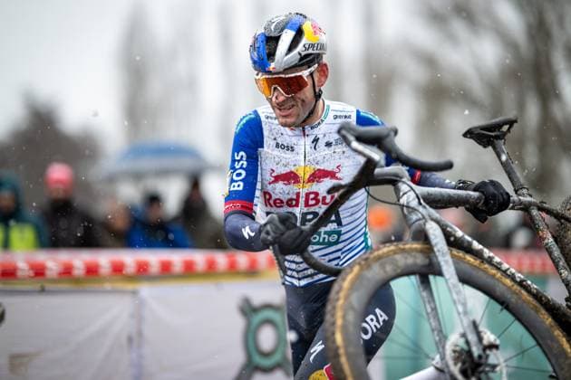 Belgian Gianni Vermeersch pictured in action during the men elite race at the cyclocross cycling event in Gullegem on Saturday 03 January 2026, stage 7 8 in the Superprestige cyclocross cycling competition DAVIDxPINTENS  x153303695x