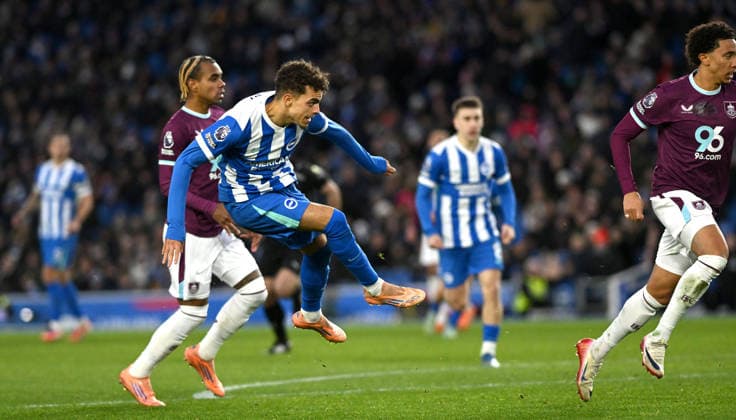 Yasin Ayari of Brighton fires in their second goal early in the second half during the Premier League match between Brighton and Hove Albion and Burnley at the American Express Stadium , Brighton , UK - 3rd January 2026 Brighton vs Burnley Premier League Football, Amex Stadium, Sussex, UK - 03 Jan 2026Brighton Amex Stadium Sussex United Kingdom Editorial use only. No merchandising. For Football images FA and Premier League restrictions apply inc. no internet mobile usage without FAPL license - for details contact Football Dataco  Copyright: xSimonxDack TPI Shutterstockx 16222248ad