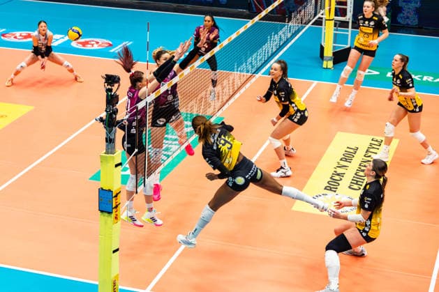 03 01 2026, GER, Volleyball, Women, 1 BL, Main Round, Season 25 26, VfB 91 Suhl Lotto Thueringen Schwarz Weiss Erfurt Sanaa Dotson VfB 91 Suhl Lotto Thueringen 99817 Eisenach Werner Assmann Halle Am Sportp Thüringen Germany