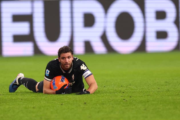 Manuel Locatelli (Juventus Fc) lies on the ground, Serie A, Juventus FC v US Lecce , Allianz Stadium, January 3, 2026, Turin, Italy.