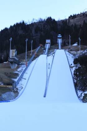 Milano Cortina 2026 Winter Olympic Games, Olympische Spiele, Olympia, OS - Ski jumping, Skispringen, Ski, nordisch Hill Pierre Teyssot MAXPPP ; Milano Cortina 2026 Winter Olympic Games - Ski Jumping Hill. Predazzo, Italy on January 3, 2026. Preparation of the ski jumping hill and production of snow with snow guns a month ahead of the next Winter Olympic Games. Ski Jumping Hill Pierre Teyssot Maxppp Predazzo Trentino South Tyrol Italy  Copyright: xMAXPPPxPierrexTeyssotx PT7_2926 PT7_2926