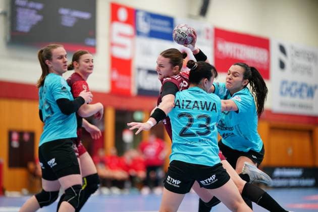 Scene with Luca Farago 19 Thüringer HC , Isabell Hurst 5 HSG Bensheim Auerbach , Mareike Thomaier 2 HSG Bensheim Auerbach and Jana Scheib 20 Thüringer HC Scene with Luca Farago 19 Thüringer HC and Isabell Hurst 5 HSG Bensheim Auerbach Copyright: xspeedshotx