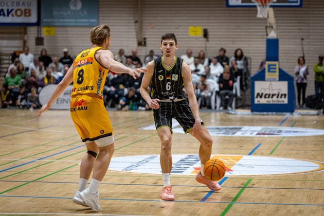 Lucas Mayer Bozic Estriche Knights Kirchheim, 08 Moritz Plescher BBC Bayreuth, 06 GER, Bozic Estriche Knights Kirchheim vs BBC Bayreuth, BARMER 2 Basketball Bundesliga, 16 Matchday, Season 2025 2026, 03 01 2026 GER, Bozic Estriche Knights Kirchheim vs BBC Bayreuth, BARMER 2 Basketball Bundesliga, 16 Matchday, Season 2025 2026, 03 01 2026 Kirchheim an der Teck Copyright: xEibner-Pressefoto NinaxSanderx EP_NSR