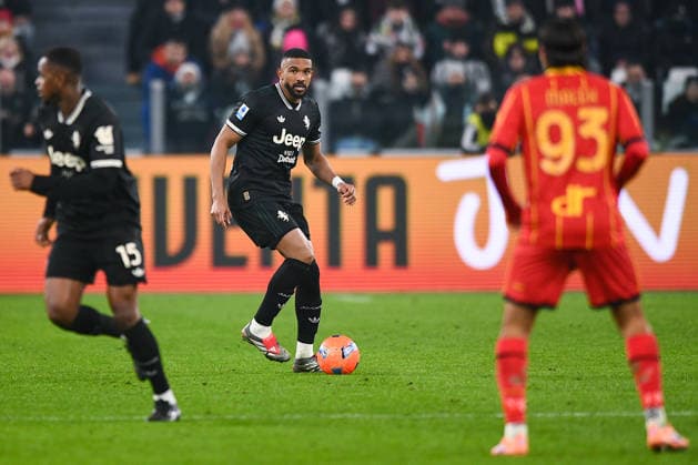 2026-01-03 Juventus FC v US Lecce - Serie A TURIN, ITALY - JANUARY 3: Gleison Bremer of Juventus FC in action during the Serie A match between Juventus FC and US Lecce at Allianz Stadium on January 3, 2026 in Turin, Italy. (Photo by Alberto Gandolfo BSR Agency) Turin Italy Content not available for redistribution in The Netherlands directly or indirectly through any third parties. Copyright: xBSRxAgencyx