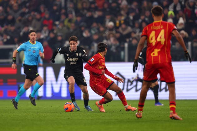 Kenan Yildiz (Juventus Fc) controls the ball, Serie A, Juventus FC v US Lecce , Allianz Stadium, January 3, 2026, Turin, Italy.