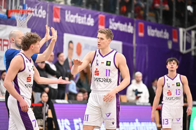 BG Göttingen Uni Baskets Münster Robin Lodders 11, GOT and Joshua Haase 7, GOT in the BARMER 2 Basketball Bundesliga ProA match between BG Göttingen and Uni Baskets Münster at Sparkassen Arena on 03 01 2026 in Göttingen, Germany Göttingen Lower Saxony Germany