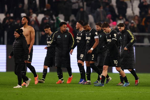 Juventus Fc - US Lecce Players of Juventus Fc look dejected at the end of the Serie A match beetween Juventus Fc and US Lecce at Allianz Stadium on January 3, 2026 in Turin, Italy . Torino Allianz Stadium Italy Copyright: xMarcoxCanonierox