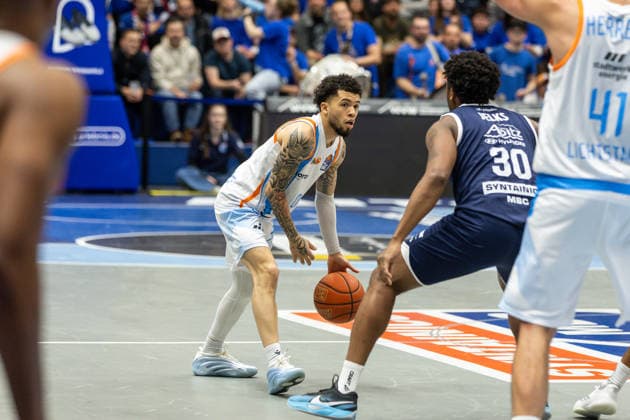 GER, easy Credit Basketball Bundesliga, Syntainics MBC Science City Jena 03 01 2026, Stadthalle, Weißenfels, GER, easy Credit Basketball Bundesliga, Syntainics MBC Science City Jena Tavian Dunn Martin Science City Jena, 0 Â Photo Alexander Trienitz Weißenfels Stadthalle Sachsen Anhalt Germany