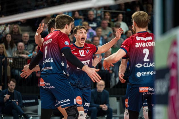 Volleyball I Men I Season 2025 2026 I Bundesliga I SVG Lüneburg Barock Volleys MTV Ludwigsburg I 03 01 2026 Santeri Riku Matias Välimaa 12, SVG Lüneburg is happy on the court Copyright: xLobeca Bjorn-OlexKehmx