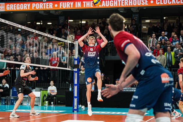 Volleyball I Men I Season 2025 2026 I Bundesliga I SVG Lüneburg Barock Volleys MTV Ludwigsburg I 03 01 2026 Neo Laumann 13, SVG Lüneburg plays the ball to Copyright: xLobeca Bjorn-OlexKehmx