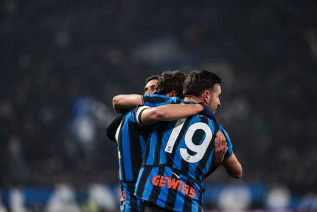 Atalanta BC v AS Roma - Serie A Giorgio Scalvini of Atalanta BC celebrates after scoring a goal during the Serie A football match between Atalanta BC and AS Roma in Bergamo, Italy, on January 3, 2026, at New Balance Arena. Bergamo Italy  Copyright: xEmanuelexComincinix originalFilename:comincini-atalanta260103_npOxJ.jpg
