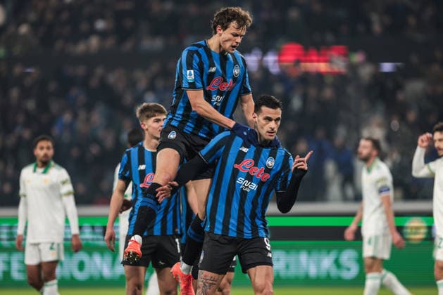 Atalanta BC V AS Roma - Serie A Gianluca Scamacca of Atalanta BC celebrates after scoring a goal during the Serie A football match between Atalanta BC and AS Roma in Bergamo, Italy, on January 3, 2026, at New Balance Arena. Bergamo Italy  Copyright: xEmanuelexComincinix originalFilename:comincini-atalanta260103_np1Lt.jpg