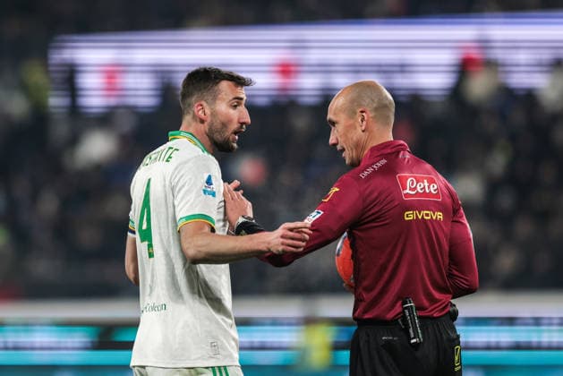 Atalanta BC V AS Roma - Serie A Bryan Cristante of AS Roma plays during the Serie A football match between Atalanta BC and AS Roma in Bergamo, Italy, on January 3, 2026, at New Balance Arena. Bergamo Italy  Copyright: xEmanuelexComincinix originalFilename:comincini-atalanta260103_npmWm.jpg