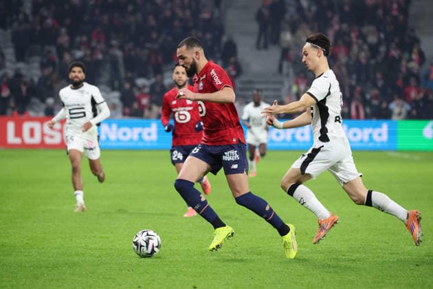 FOOTBALL : LOSC Lille vs Stade Rennais - Ligue 1 J17 - 03 01 2026 Nabil BENTALEB (LOSC Lille) lors du match LOSC Lille vs Stade Rennais, Ligue 1 J17, Decathlon Arena stade Pierre Mauroy, le 3 janvier 2026 - photo Laurent Sanson PsnewZ  Copyright: xLaurentxSANSONx xPsnewZx
