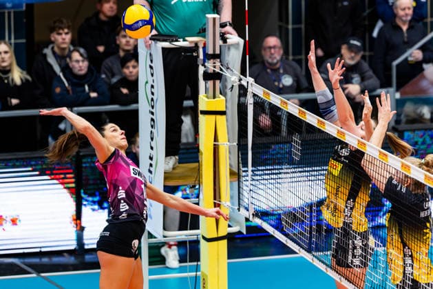 03 01 2026, GER, Volleyball, Women, 1 BL, Main Round, Season 25 26, VfB 91 Suhl Lotto Thueringen Schwarz Weiss Erfurt Kinga Szuecs Schwarz Weiss Erfurt 99817 Eisenach Werner Assmann Halle Am Sportp Thüringen Germany