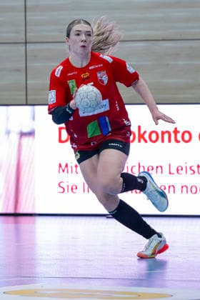 Handball Bundesliga Women, Season 2025 2026 SV Union Halle Neustadt vs Buxtehuder SV Halle, Germany 03 January 2026 In the picture Fabienne Büch Buech Halle Halle Saale SWH Arena Sachsen Anhalt Germany