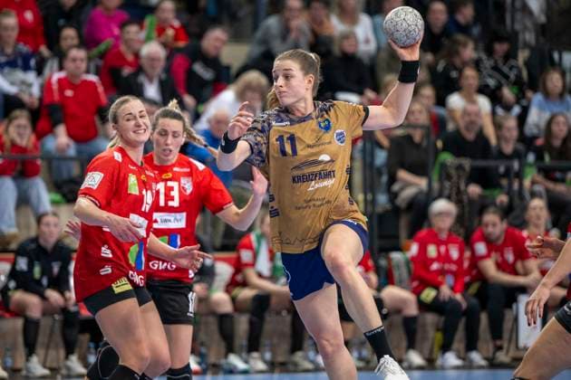 Handball Bundesliga Women, Season 2025 2026 SV Union Halle Neustadt vs Buxtehuder SV Halle, Germany 03 January 2026 In the picture Isabelle Doelle Buxtehude Halle Saale SWH Arena Sachsen Anhalt Germany