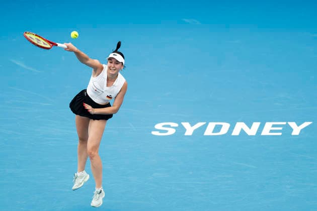 TENNIS UNITED CUP SYDNEY, Eva Lys of Team Germany serves in her Group F singles match against Suzan Lamens of Team Netherlands during day three of the 2026 United Cup at Ken Rosewall Arena in Sydney, Sunday, January 4, 2026. ( NO ARCHIVING, EDITORIAL USE ONLY SYDNEY NEW SOUTH WALES AUSTRALIA  Copyright: xMARKxEVANSx 20260104152194402194