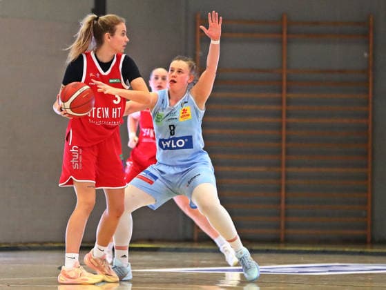 DBBL Cup quarter-finals, 03 01 2026, Sporthalle West in Dillingen Saarland , Saarlouis Royals vs Herner TC 67 54 emspor v l n r Sofie Fuglsang Olsen Herner TC , Roosa Josefiina Lola Lehtoranta Saarlouis MT