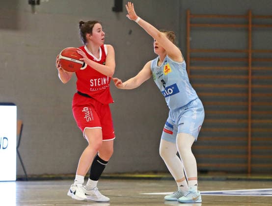 DBBL Cup quarter-finals, 03 01 2026, Sporthalle West in Dillingen Saarland , Saarlouis Royals vs Herner TC 67 54 emspor v l n r Sofie Fuglsang Olsen Herner TC , Roosa Josefiina Lola Lehtoranta Saarlouis , MT
