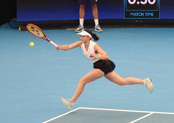January 4, 2026, Sydney, New South Wales, Australia: EVA LYS of Germany during the match against S. Lamens of Netherlands in the single match group F during the United Cup at Ken Rosewall Arena, Sydney, Australia. Sydney Australia - ZUMAc278 20260104_zsp_c278_017 Copyright: xMarcinxCholewinskix