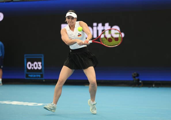 January 4, 2026, Sydney, New South Wales, Australia: EVA LYS of Germany during the match against S. Lamens of Netherlands in the single match group F during the United Cup at Ken Rosewall Arena, Sydney, Australia. Sydney Australia - ZUMAc278 20260104_zsp_c278_025 Copyright: xMarcinxCholewinskix