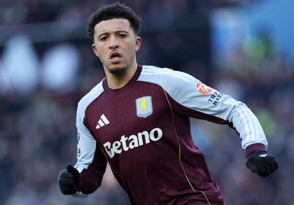 Aston Villa v Nottingham Forest - Premier League Jadon Sancho of Aston Villa running during the Premier League match between Aston Villa and Nottingham Forest at Villa Park on January 3, 2026 in Birmingham, England. WARNING! This Photograph May Only Be Used For Newspaper And Or Magazine Editorial Purposes. May Not Be Used For Publications Involving 1 player, 1 Club Or 1 Competition Without Written Authorisation From Football DataCo Ltd. For Any Queries, Please Contact Football DataCo Ltd on +44 (0) 207 864 9121 Birmingham Villa Park England United Kingdom Copyright: xAllstarxPicturexLibraryxLtdx