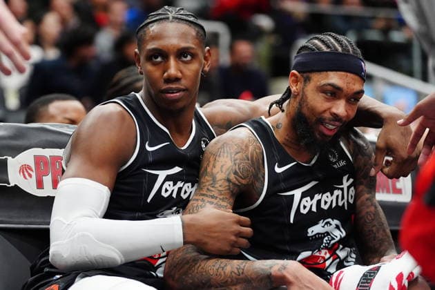 January 3, 2026, Toronto, On, Canada: Toronto Raptors RJ Barrett (left) and Brandon Ingram sit on the bench during second half NBA, Basketball Herren, USA basketball action against the Atlanta Hawks in Toronto on Saturday, Jan. 3, 2026. Canada News - January 3, 2026  - ZUMAc35_ 20260103_zaf_c35_089 Copyright: xFrankxGunnx