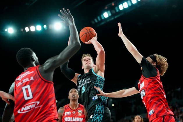 NBL BREAKERS WILDCATS, Breakers forward Sam Mennenga during the NBL Round 15 match between the New Zealand Breakers and Perth Wildcats at Spark Arena in Auckland, New Zealand, Sunday, January 4, 2026. ( NO ARCHIVING, EDITORIAL USE ONLY AUCKLAND NEW ZEALAND  Copyright: xBlakexArmstrongx 20260104142882680920