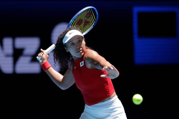 TENNIS UNITED CUP PERTH, Naomi Osaka of Japan in action against Katie Swan of Great Britain during the United Cup day three match between the Great Britain and Japan at RAC Arena in Perth, Sunday, January 4, 2026. ( NO ARCHIVING, EDITORIAL USE ONLY PERTH WESTERN AUSTRALIA AUSTRALIA  Copyright: xRICHARDxWAINWRIGHTx 20260104110876355689
