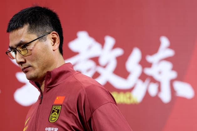 ZHAOQING, CHINA - JANUARY 04: Shao Jiayi, new head coach of China s men s national football team, attends a press conference, PK, Pressekonferenz on January 4, 2026 in Zhaoqing, Guangdong Province of China.  Copyright: xWuxZhizhaox 111613222039