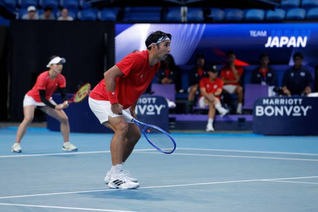 TENNIS UNITED CUP PERTH, Nao Hibino and Yasutaka Uchiyama of Japan in action against Olivia Nicholls and Neal Skupski of Great Britain during the United Cup day three doubles match between Great Britain and Japan at RAC Arena in Perth, Sunday, January 4, 2026. ( NO ARCHIVING, EDITORIAL USE ONLY PERTH WESTERN AUSTRALIA AUSTRALIA  Copyright: xRICHARDxWAINWRIGHTx 20260104188183302148