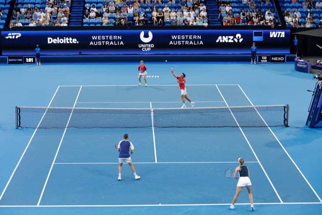 TENNIS UNITED CUP PERTH, Nao Hibino and Yasutaka Uchiyama of Japan in action against Olivia Nicholls and Neal Skupski of Great Britain during the United Cup day three doubles match between Great Britain and Japan at RAC Arena in Perth, Sunday, January 4, 2026. ( NO ARCHIVING, EDITORIAL USE ONLY PERTH WESTERN AUSTRALIA AUSTRALIA  Copyright: xRICHARDxWAINWRIGHTx 20260104177978212353
