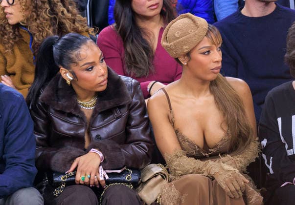 January 3, 2026, Inglewood, California, USA: Christina Amore (L) and Victoria Monet attend the 2025 NBA, Basketball Herren, USA regular season game between the Los Angeles Clippers and the Boston Celtics on Saturday January 3, 2026 at Intuit Dome Arena in Inglewood, California. Clippers lose to Celtics, 146-115. JAVIER ROJAS PI Inglewood USA - ZUMAp124 20260103_zaa_p124_064 Copyright: xJavierxRojasx