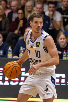Gianni Otto HAKRO Merlins Crailsheim, 10 Felix Edwardsson Tigers Tuebingen, 08 GER, HAKRO Merlins Crailsheim vs Tigers Tuebingen, Basketball, BARMER 2 Bundesliga Bundesliga, Pro A, Season 2025 2026, 16 Matchday, 03 01 2026 GER, HAKRO Merlins Crailsheim vs Tigers Tuebingen, Basketball, BARMER 2 Bundesliga Bundesliga, Pro A, Season 2025 2026, 16 Matchday, 03 01 2026 Ilshofen Copyright: xEibner-Pressefoto ArdanxFuessmanx EP_AFN