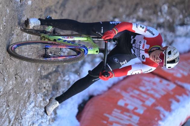 Dutch Lucinda Brand pictured in action during the women s elite race at the World Cup cyclocross cycling event in Zonhoven on Sunday 04 January 2026, stage 9 (out of 12) of the UCI World Cup competition. DAVIDxPINTENS  x153495645x