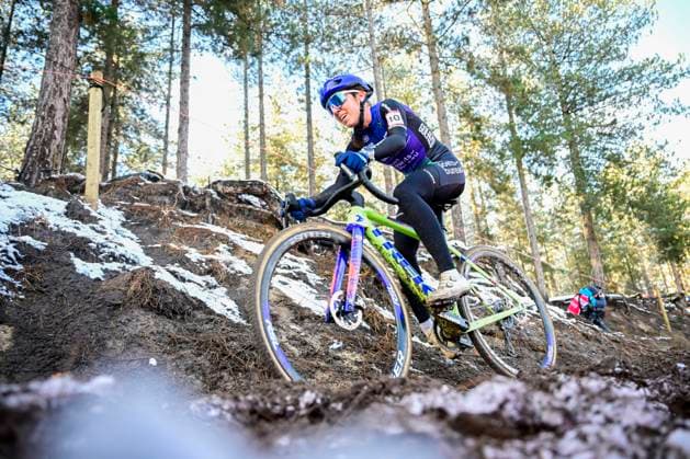 UCI Cyclocross World Cup 2025-2026 Zonhoven ZONHOVEN, BELGIUM - JANUARY 04 : Van Anrooij Shirin (NED) of Baloise Glowi Lions in action during the 9th leg of the Zonhoven UCI Cyclocross World Cup 2025-2026 a cyclocross race for Women Elite on January 4, 2026 in Zonhoven, Belgium, 04 01 2026 ( Zonhoven Belgium  Copyright: xPeterxDexVoechtx