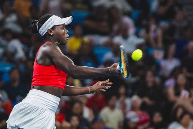 SYDNEY, AUSTRALIA - JANUARY 04: Victoria Mboko of Team Canada returns a shot in the Group B Women s Singles match against Zhu Lin of Team China on day 3 of the 2026 United Cup at Ken Rosewall Arena on January 4, 2026 in Sydney, Australia.  Copyright: xVCGx 111613236737