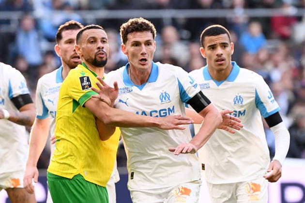 Olympique de Marseille v FC Nantes - Ligue 1 McDonald s 2025 2026 13 Francis COQUELIN (fcn) - 28 Benjamin PAVARD (om) during the Ligue 1 McDonald s match between Marseille and Nantes at Stade Velodrome on January 4, 2026 in Marseille, France. Marseille France  Copyright: xFEPx 776348243