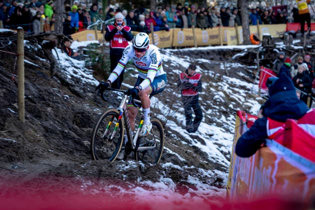 Mathieu van der Poel ALPECIN DECEUNINCK during the UCI Cyclo cross World Cup 2025 in ZONHOVEN, Belgium on 29 december 2025, photo by Marcel van Dorst EYE4images DeFodi Images