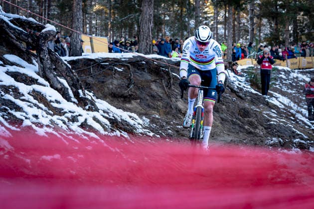 Mathieu van der Poel ALPECIN DECEUNINCK during the UCI Cyclo cross World Cup 2025 in ZONHOVEN, Belgium on 29 december 2025, photo by Marcel van Dorst EYE4images DeFodi Images