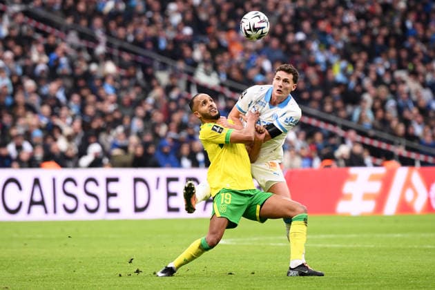 Olympique de Marseille v FC Nantes - Ligue 1 McDonald s 2025 2026 19 Youssef EL ARABI (fcn) - 28 Benjamin PAVARD (om) during the Ligue 1 McDonald s match between Marseille and Nantes at Stade Velodrome on January 4, 2026 in Marseille, France. Marseille France  Copyright: xFEPx 776348243