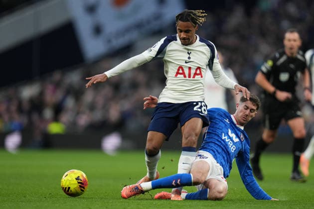 Premier League Tottenham Hotspur v Sunderland Wilson Odobert of Tottenham Hotspur during the Premier League match Tottenham Hotspur vs Sunderland at Tottenham Hotspur Stadium, London, United Kingdom, 4th January 2026 (Photo by Harvey Murphy News Images) Copyright: xHarveyxMurphy NewsxImagesx