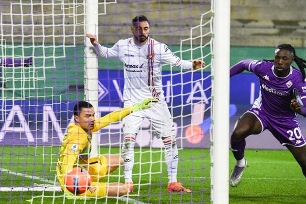 Bioty Moise Kean (Fiorentina) scores the 1-0 goal during ACF Fiorentina vs US Cremonese, Italian soccer Serie A match in Florence, Italy, January 04 2026  Copyright: xFabioxFagiolini IPAxSportx xipa-agency.netx xx IPA_69685284 IPA_Agency_IPA69685284