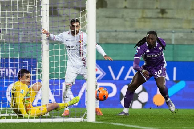 Fiorentina s Moise Kean goal 1-0 during the Serie A soccer match between Fiorentina and Cremonese at the Artemio Franchi Stadium in Florence, north Italy - Sunday, January 4, 2026 -  Copyright: xMassimoxPaolone LaPressex