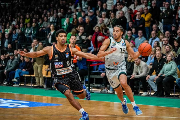 04 01 2026, xdaymx, Basketball easyCredit BBL, Gladiators Trier Ratiopharm vl Mark Smith Ulm Jordan Roland Trier DFL DFB REGULATIONS PROHIBIT ANY USE OF PHOTOGRAPHS as IMAGE SEQUENCES and or QUASI VIDEO Trier