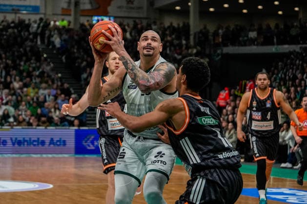 04 01 2026, xdaymx, Basketball easyCredit BBL, Gladiators Trier Ratiopharm Maik Zirbes Trier DFL DFB REGULATIONS PROHIBIT ANY USE OF PHOTOGRAPHS as IMAGE SEQUENCES and or QUASI VIDEO Trier